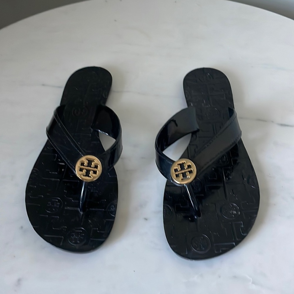 Tory Burch Jelly Flat Thongs